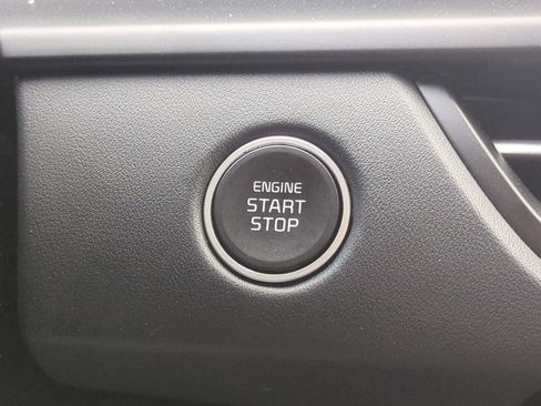 New 2025 Kia Seltos SX w/ SX Sunroof Package image 29