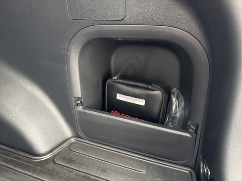 Used 2024 Toyota RAV4 LE image 28