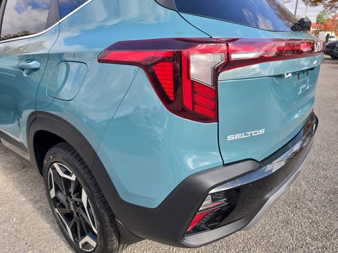 New 2026 Kia Seltos SX image 35