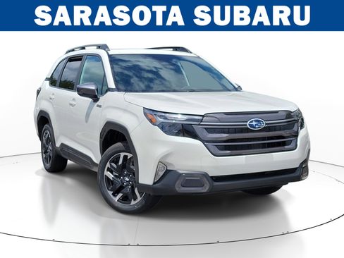 New 2026 Subaru Forester Premium AWD/4WD image 1