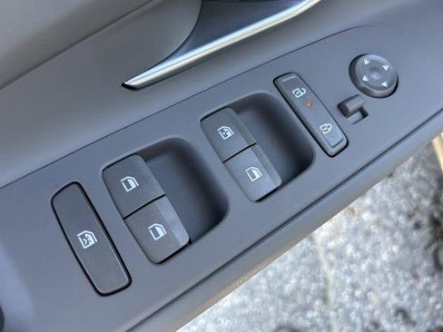 New 2026 Hyundai Elantra Hybrid FWD image 46