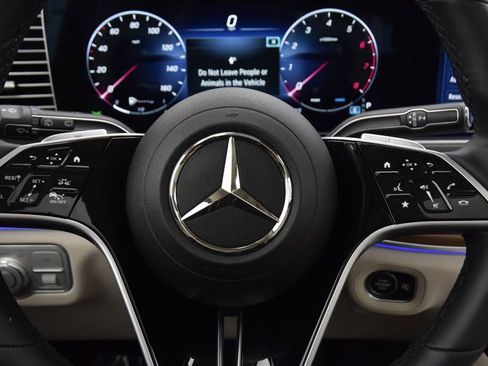 Certified 2025 Mercedes-Benz GLE 450 4MATIC w/ AMG Line Exterior image 23