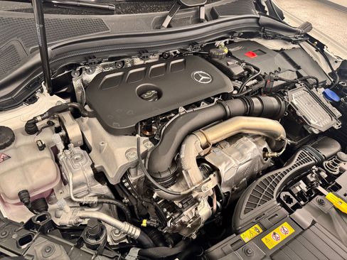 Certified 2026 Mercedes-Benz GLA 250 4MATIC image 25