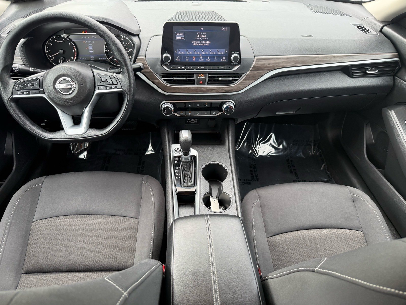 Used 2025 Nissan Altima 2.5 SV FWD image 28