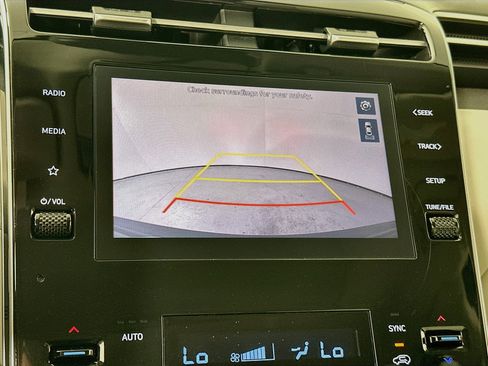 Used 2023 Hyundai Tucson SEL w/ Convenience Package FWD image 13