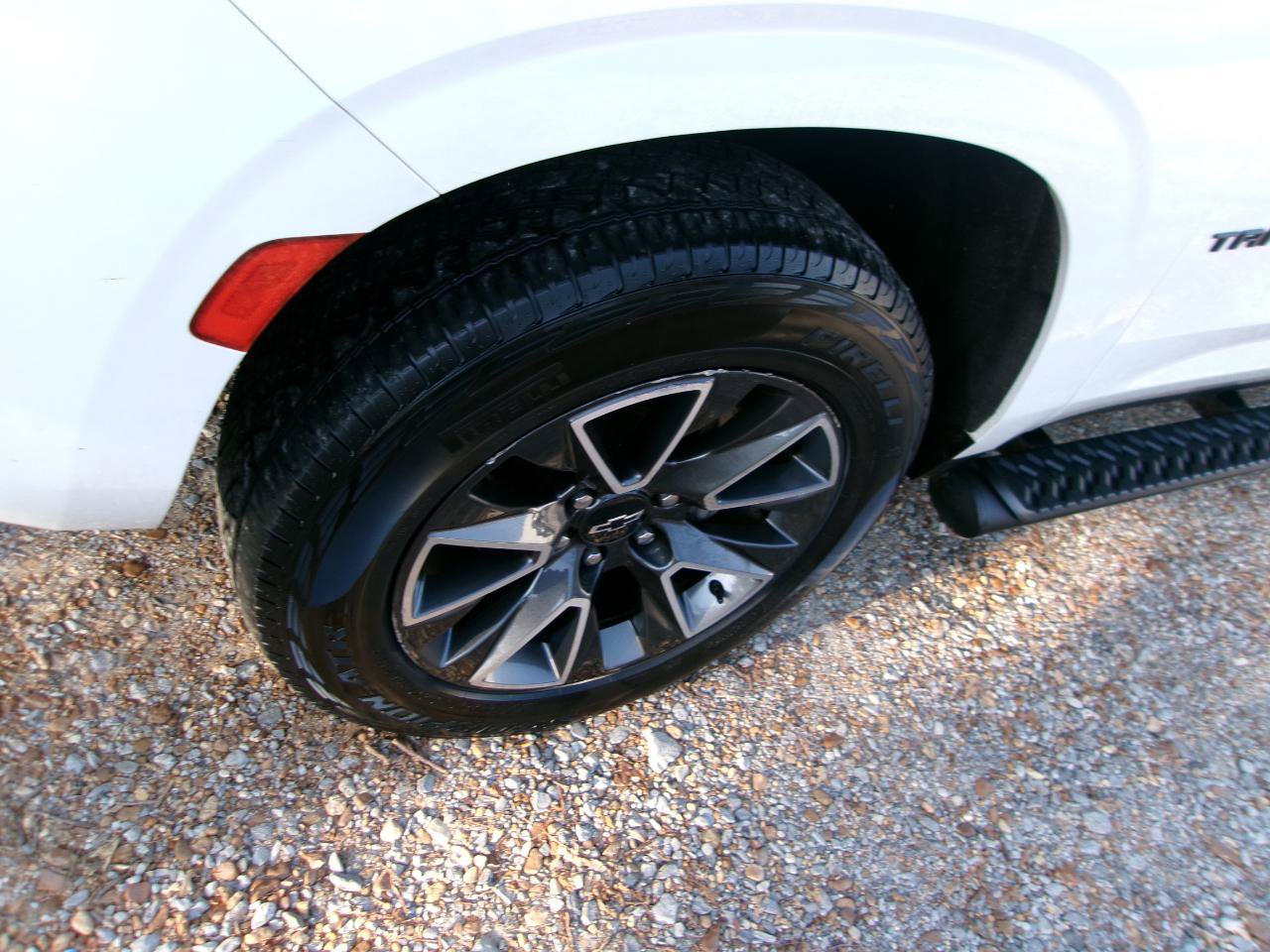Used 2021 Chevrolet Tahoe Z71 AWD/4WD image 4