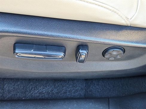 Used 2019 Honda CR-V EX-L image 23