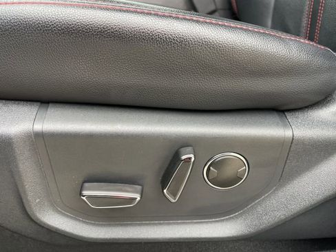 Used 2022 Ford Expedition Limited RWD image 28