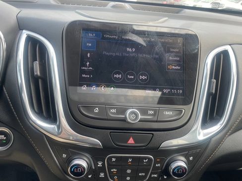 Used 2020 Chevrolet Equinox Premier AWD/4WD image 18