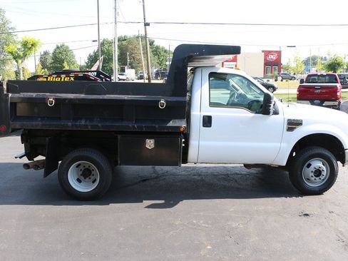 Used 2008 Ford F350 4x4 Regular Cab DRW Super Duty image 6