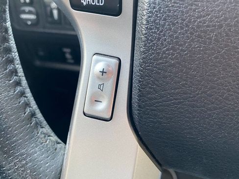 Used 2016 Toyota 4Runner Limited image 25