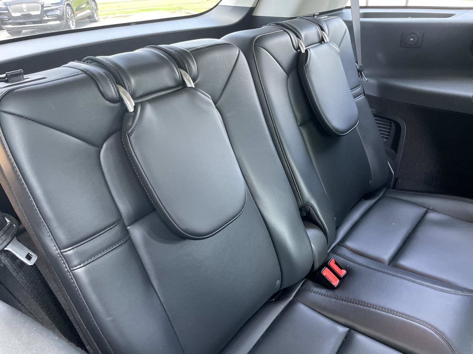Certified 2026 Lincoln Aviator AWD image 16