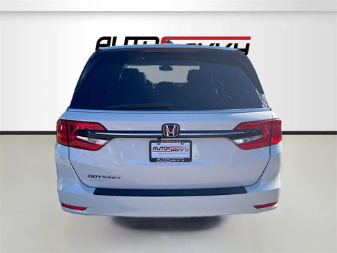 Used 2024 Honda Odyssey EX-L image 6