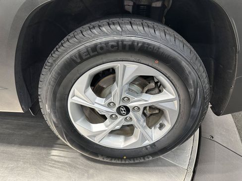 Used 2022 Hyundai Tucson SE AWD/4WD image 9