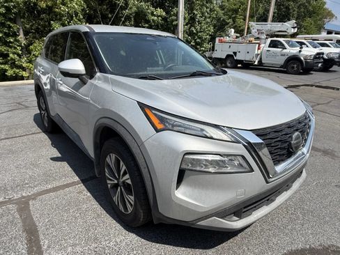 Used 2021 Nissan Rogue SV FWD image 5