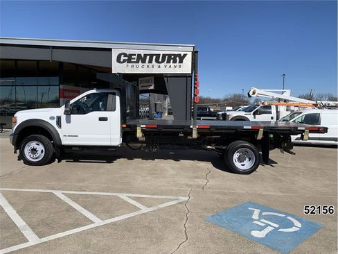 Used 2022 Ford F550 2WD Regular Cab Super Duty image 5