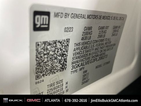 Used 2023 GMC Terrain SLT image 33