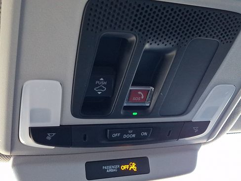 Used 2023 Honda Accord Touring image 27