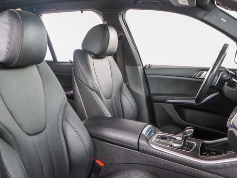 Used 2022 BMW X5 sDrive40i w/ Parking Assistance Package image 27