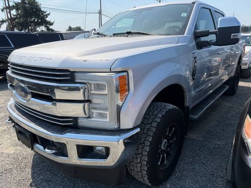 Used 2017 Ford F350 Lariat w/ Lariat Ultimate Package AWD/4WD image 1