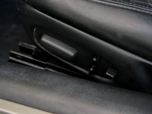 Used 2002 Chevrolet Corvette CONVERTIBLE / REGULAR SERVICE w/ Preferred Equipment Group2 image 20