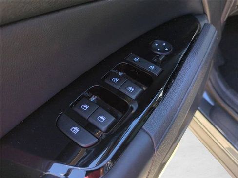 Used 2023 Kia Sportage EX w/ EX Premium Package AWD/4WD image 12