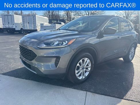 Used 2022 Ford Escape SE w/ Convenience Package AWD/4WD image 2