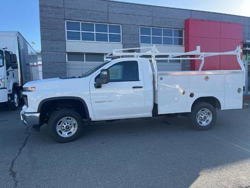 New 2024 Chevrolet Silverado 2500 W/T image 2