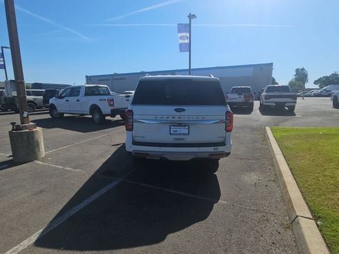 Used 2023 Ford Expedition Max Limited AWD/4WD image 7