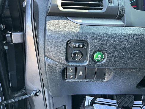 Used 2021 Honda Pilot Special Edition image 14
