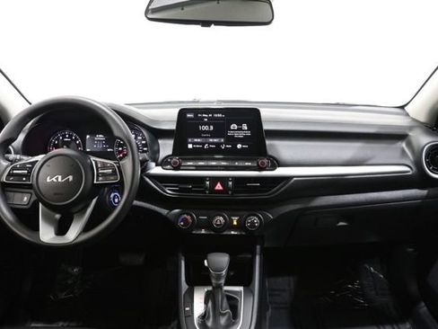 Used 2024 Kia Forte LXS FWD image 14