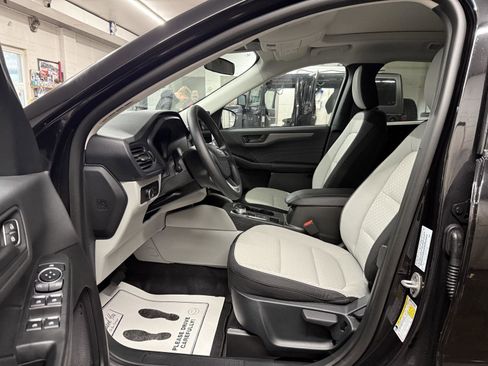 New 2026 Ford Escape Active w/ Tech Pack #1 image 10