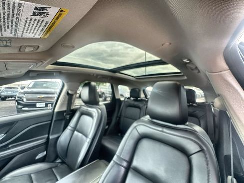 Used 2023 Lincoln Corsair Reserve w/ Equipment Group 201A AWD/4WD image 16