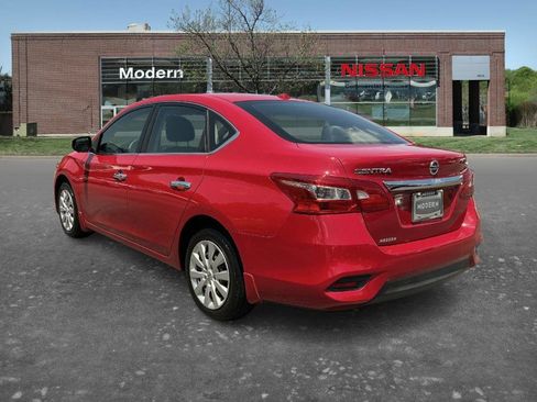 Used 2017 Nissan Sentra SV w/ Driver's Assist Package FWD image 2