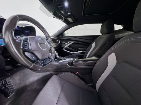 Used 2018 Chevrolet Camaro LT w/ RS Package image 21