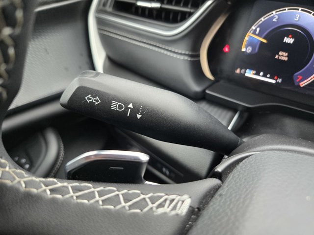Used 2025 Jeep Grand Cherokee 4WD image 22