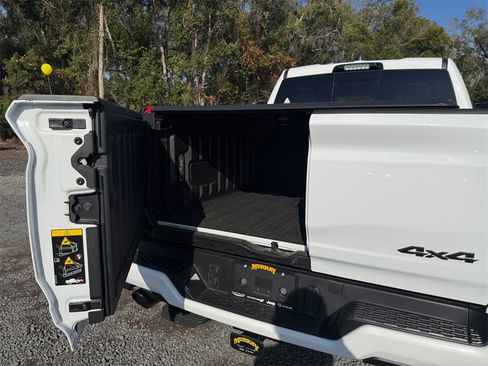 New 2025 RAM 1500 Limited image 31