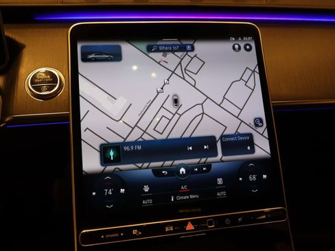 Used 2023 Mercedes-Benz S 580 4MATIC Sedan w/ AMG Line image 38