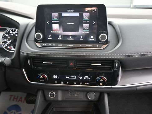 Used 2022 Nissan Rogue SV image 51