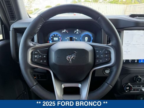 New 2025 Ford Bronco Badlands AWD/4WD image 27