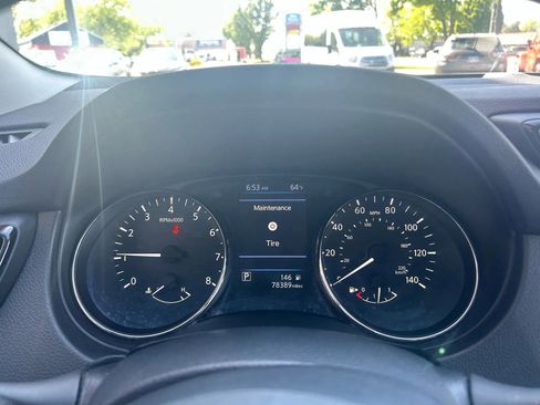 Used 2021 Nissan Rogue Sport S image 5