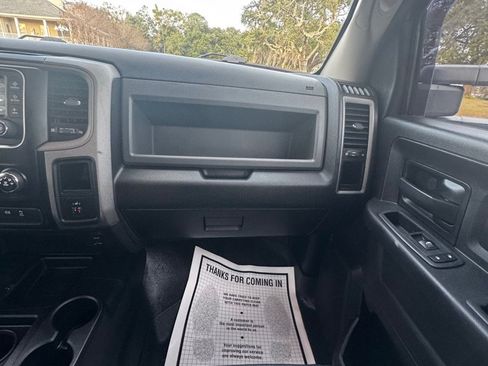 Used 2017 RAM 2500 Tradesman w/ Chrome Appearance Group image 26