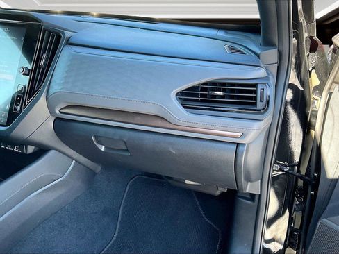 Used 2025 Subaru Forester Sport image 16