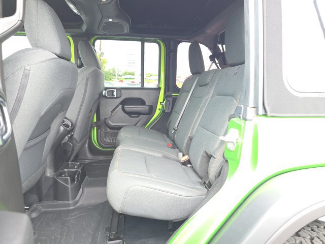 Used 2025 Jeep Wrangler Unlimited Sport AWD/4WD image 24