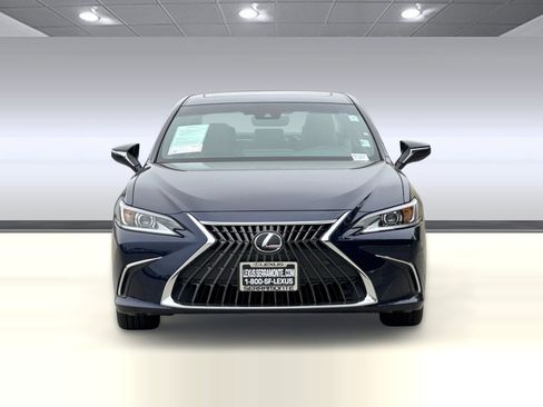 Used 2022 Lexus ES 350 w/ Premium Package FWD image 6