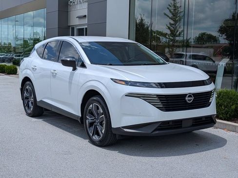 Used 2025 Nissan Murano SV FWD image 9