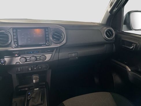 Used 2021 Toyota Tacoma TRD Sport RWD image 22