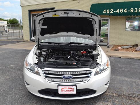 Used 2010 Ford Taurus Limited AWD/4WD image 53