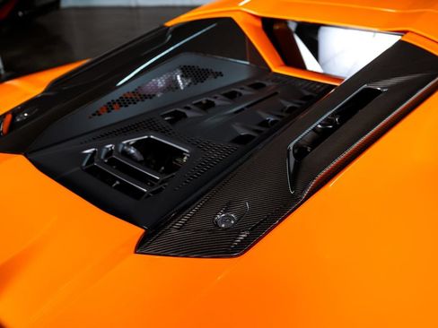 Used 2026 Lamborghini Temerario AWD/4WD image 48