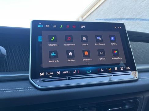 New 2026 Volkswagen Tiguan SE R-Line AWD/4WD image 15